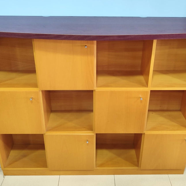 ESTANTERÍA DE MADERA