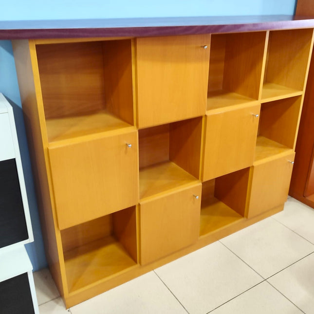 ESTANTERÍA DE MADERA