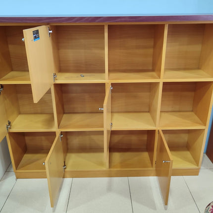 ESTANTERÍA DE MADERA