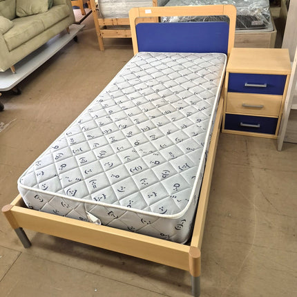 CAMA INDIVIDUAL + MESITA