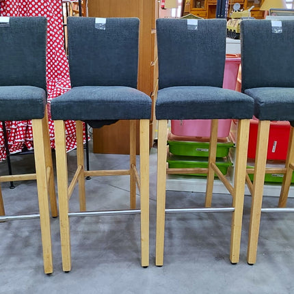 CUATRO TABURETES ALTOS