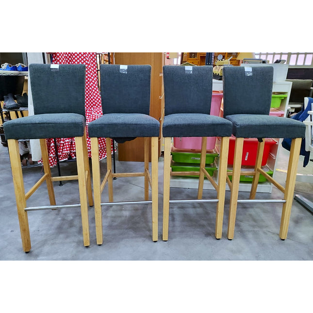 CUATRO TABURETES ALTOS