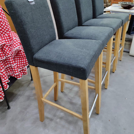 CUATRO TABURETES ALTOS