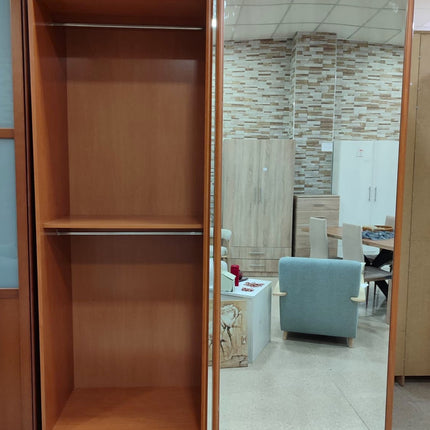 ARMARIO PUERTAS CORREDERAS