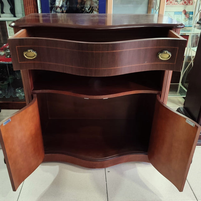 MUEBLE TV CLÁSICO