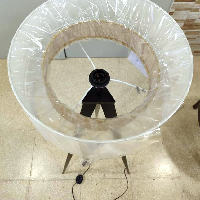 LÁMPARA DE PIE "IGUAZU"