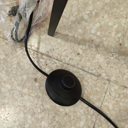 LÁMPARA DE PIE "IGUAZU"