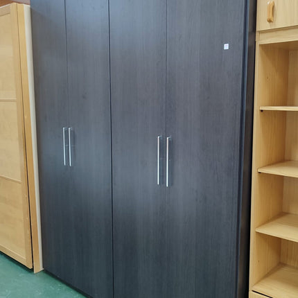 ARMARIO CUATRO PUERTAS