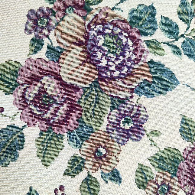 CUATRO SILLAS CLÁSICAS