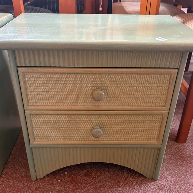 PAR DE MESITAS DE NOCHE