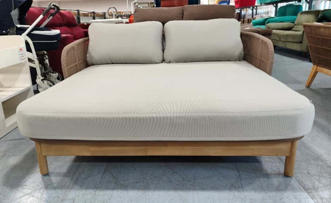 TUMBONA DOBLE "CATALINA"