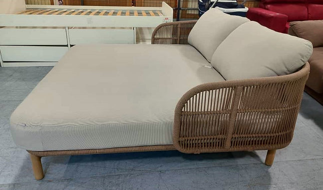 TUMBONA DOBLE "CATALINA"