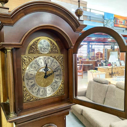 RELOJ DE PIE "BELL'S"