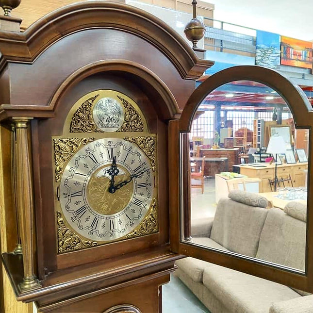 RELOJ DE PIE "BELL'S"