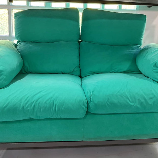 PAR DE SOFÁS BIPLAZA