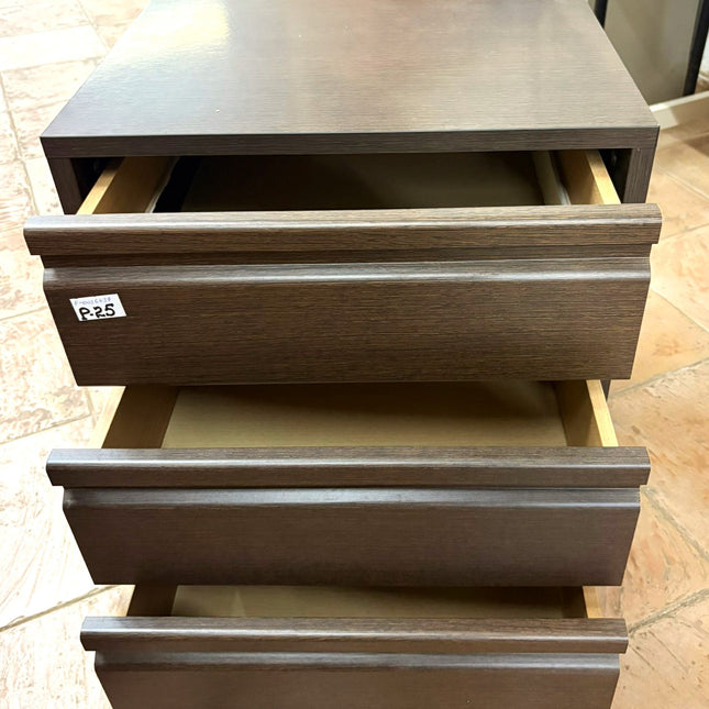 PAR DE MESITAS DE NOCHE