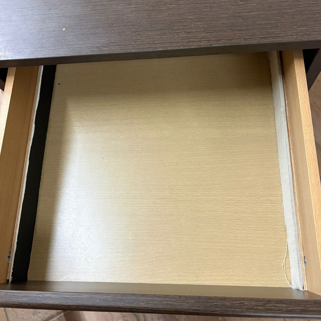 PAR DE MESITAS DE NOCHE