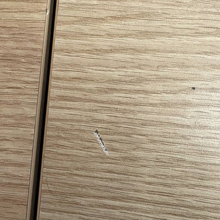 ARMARIO CON MESITAS DE NOCHE