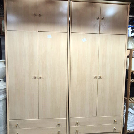 ARMARIO CUATRO PUERTAS