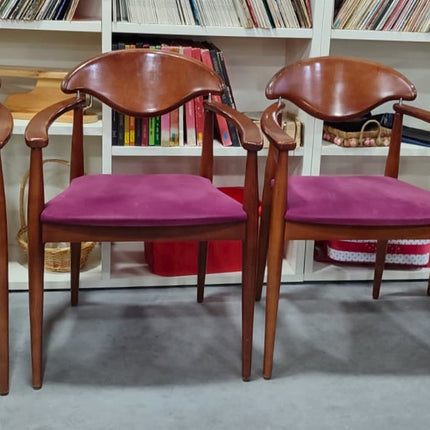 CONJUNTO DE CUATRO SILLAS