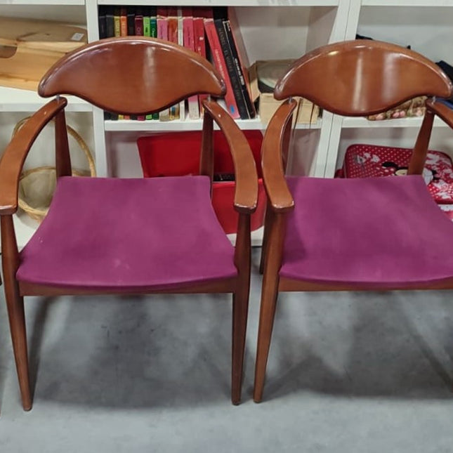 CONJUNTO DE CUATRO SILLAS