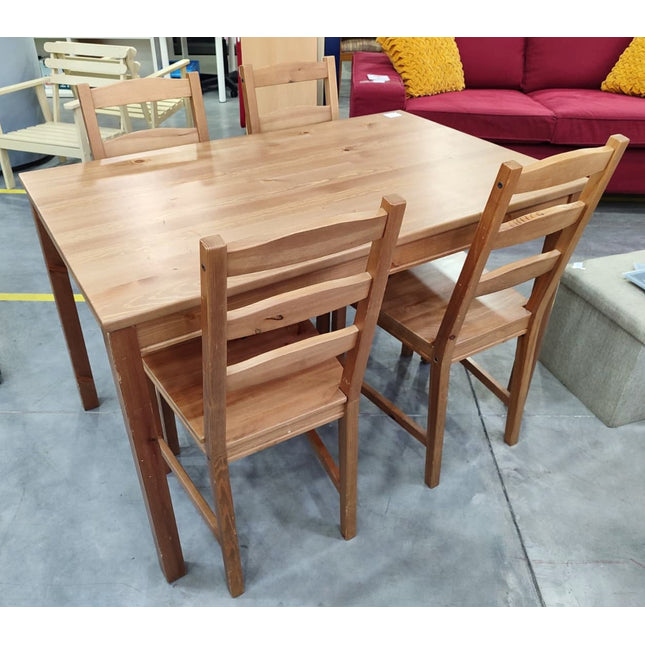 MESA Y CUATRO SILLAS "JOKKMOKK"