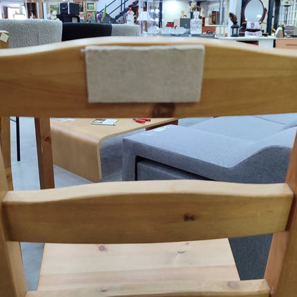 MESA Y CUATRO SILLAS "JOKKMOKK"