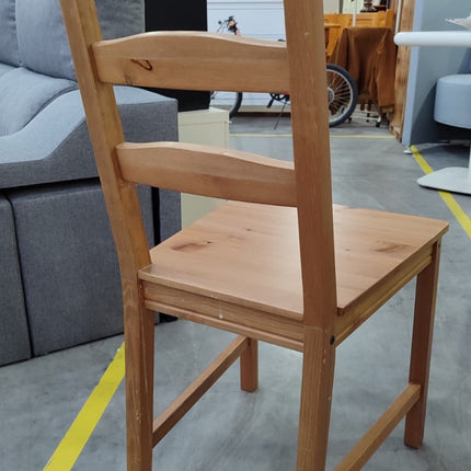 MESA Y CUATRO SILLAS "JOKKMOKK"