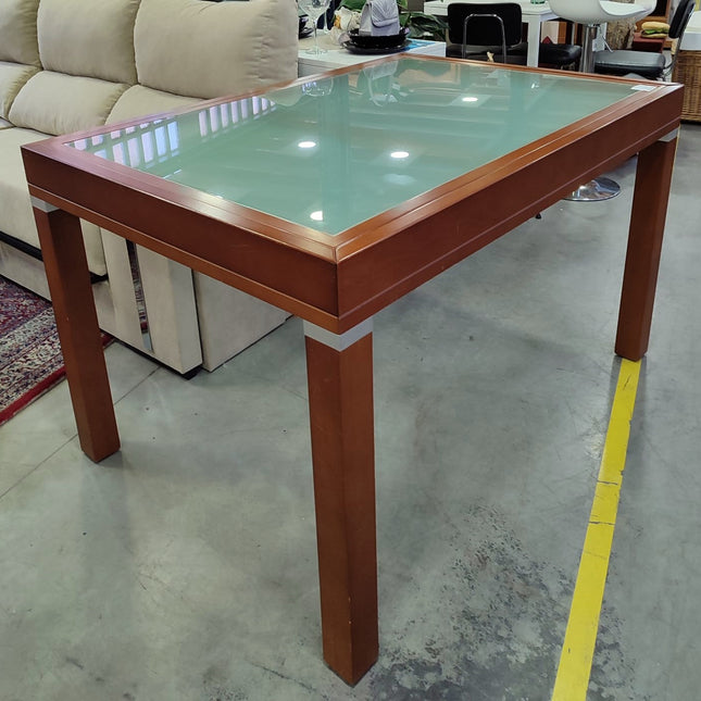 MESA EXTENSIBLE + CUATRO SILLAS