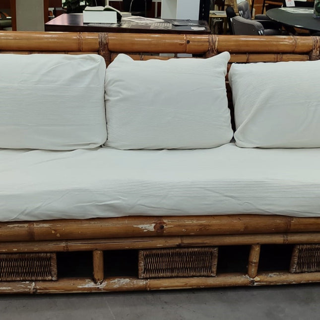 SOFÁ CAMA DE BAMBÚ