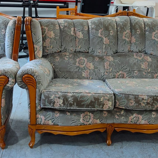SOFÁ + BUTACA VINTAGE