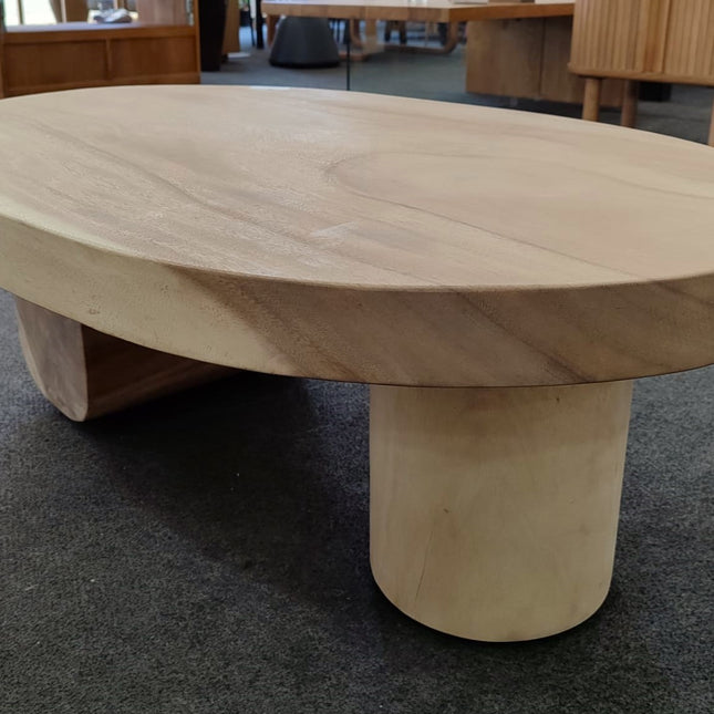 MESITA DE CENTRO "MOSI"