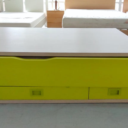 CAMA NIDO CON MESITA DE NOCHE