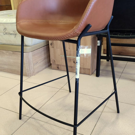 PAR DE TABURETES ALTOS "ZAHARA"