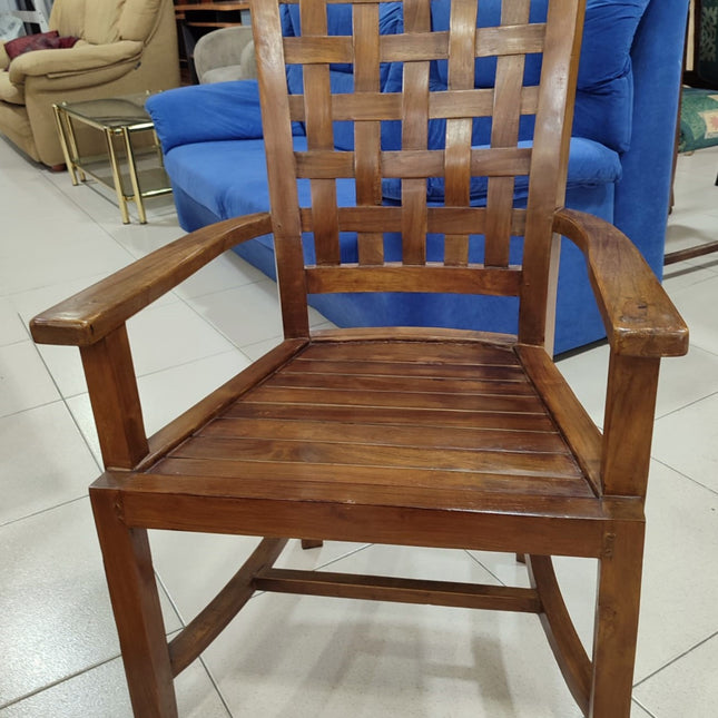 JUEGO DE CUATRO SILLAS DE COMEDOR