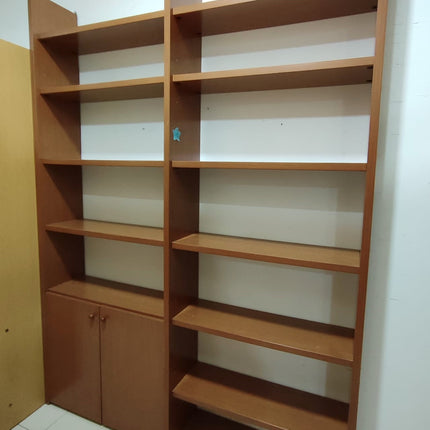 LIBRERÍA GRANDE