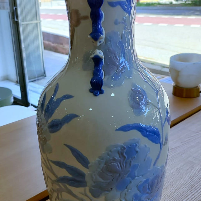 JARRÓN DE PORCELANA LLADRÒ