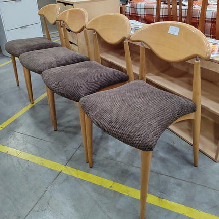 4 SILLAS DE COMEDOR