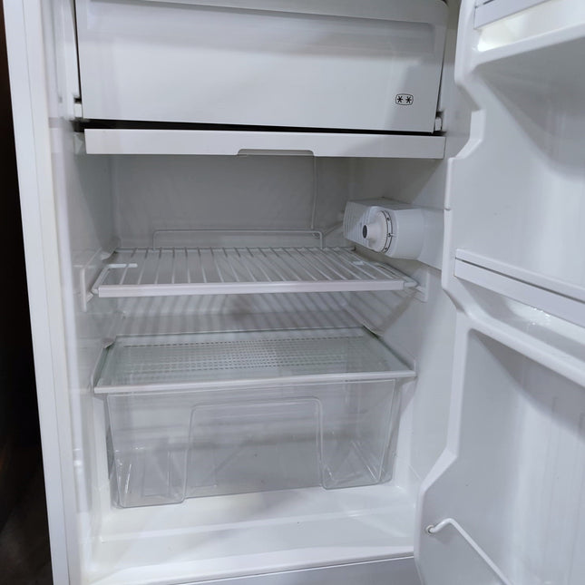 FRIGORÍFICO COMPACTO TEKA