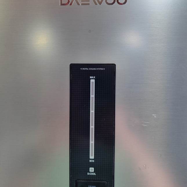 FRIGORÍFICO COMBI DAEWOO
