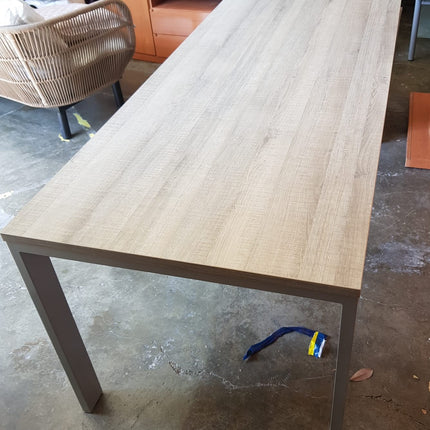 MESA DE TRABAJO