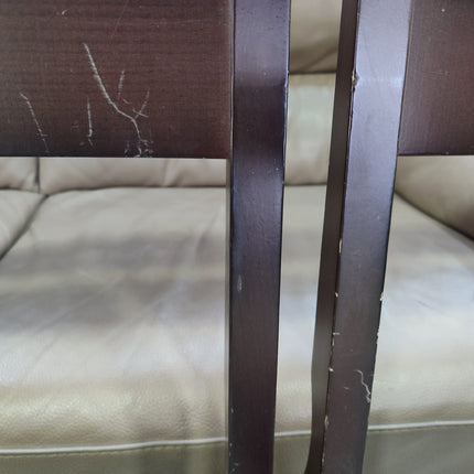 MESA EXTENSIBLE CON SEIS SILLAS