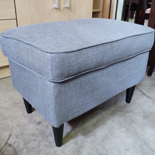 SILLÓN CON OTOMANA "STRANDMON"