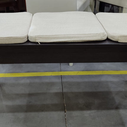 BANQUETA DE MADERA