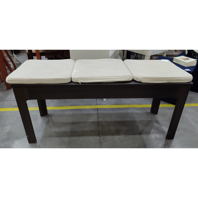 BANQUETA DE MADERA