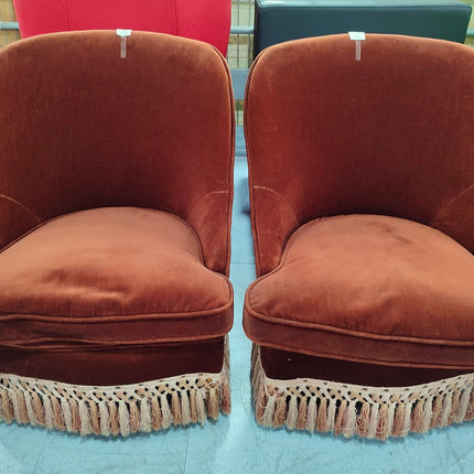 PAR DE SILLONES BAJOS