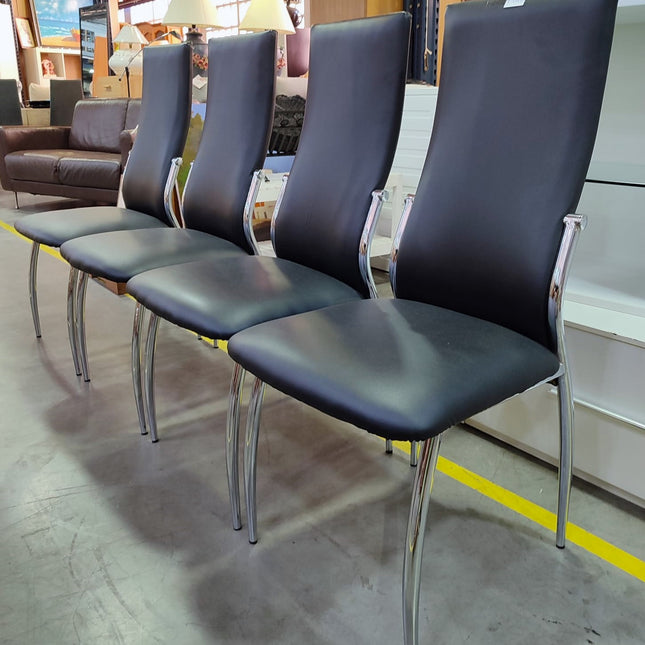 CUATRO SILLAS DE COMEDOR