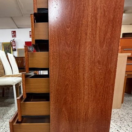 CÓMODA ALTA