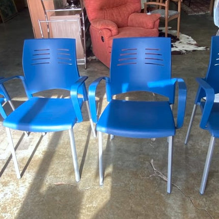 SET DE SILLAS DE VISITA
