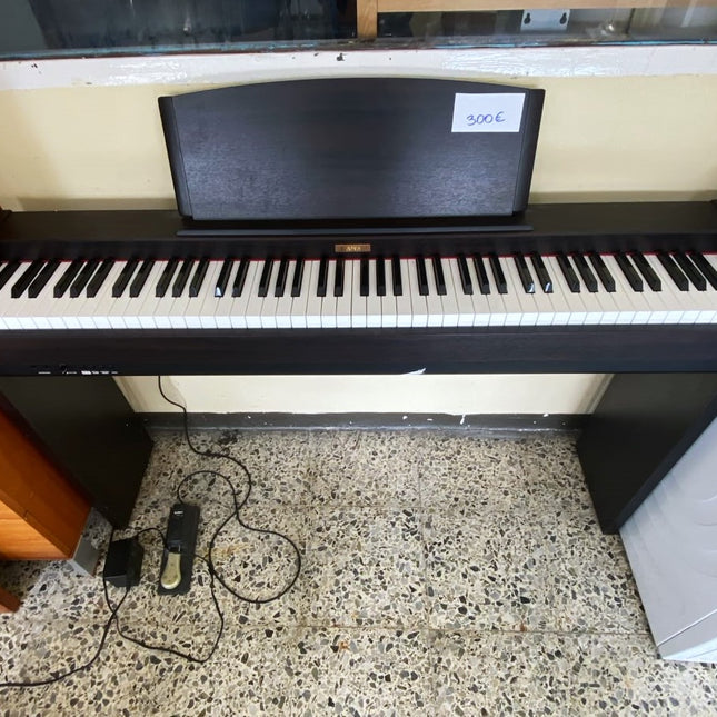 PIANO DIGITAL "KAWAI"